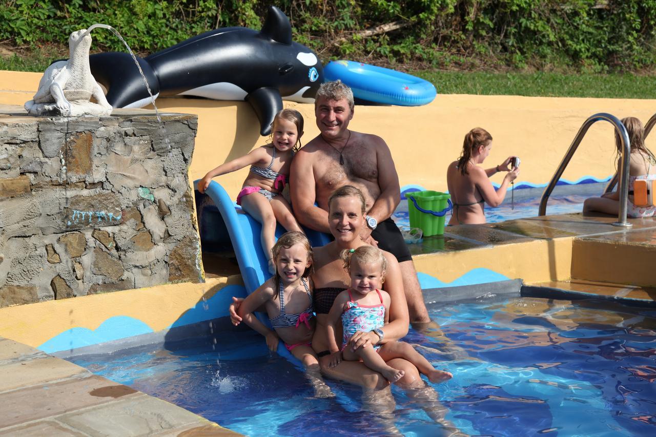 Agriturismo Gallo Cortemilia Kültér fotó