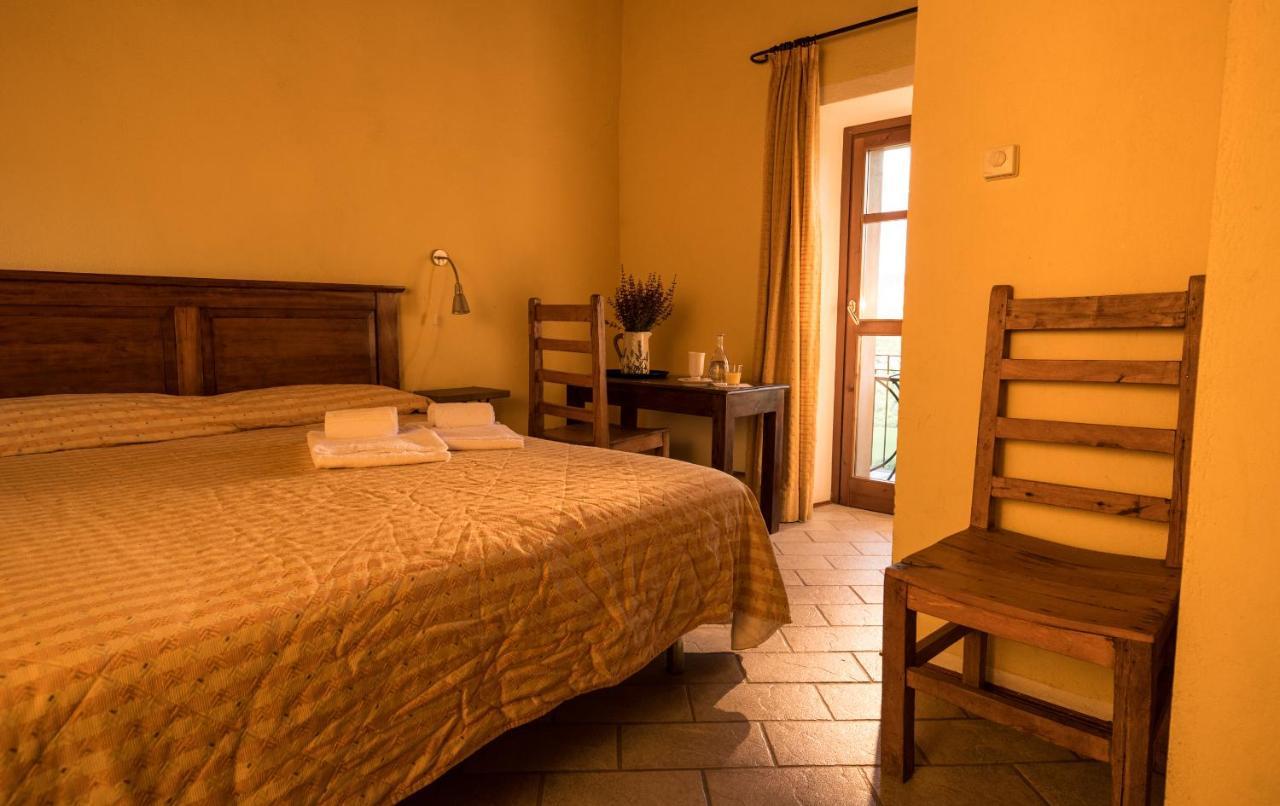 Agriturismo Gallo Cortemilia Kültér fotó